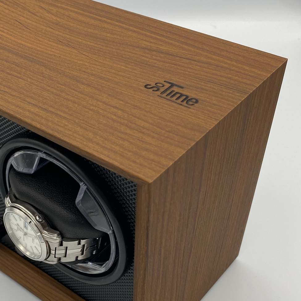 Pourquoi nos boîtes à montres sont gravées et faites avec soin ?